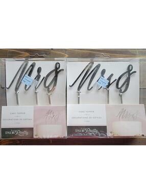 Style Me Pretty Mr & Mrs Cake Topper Set - Silver